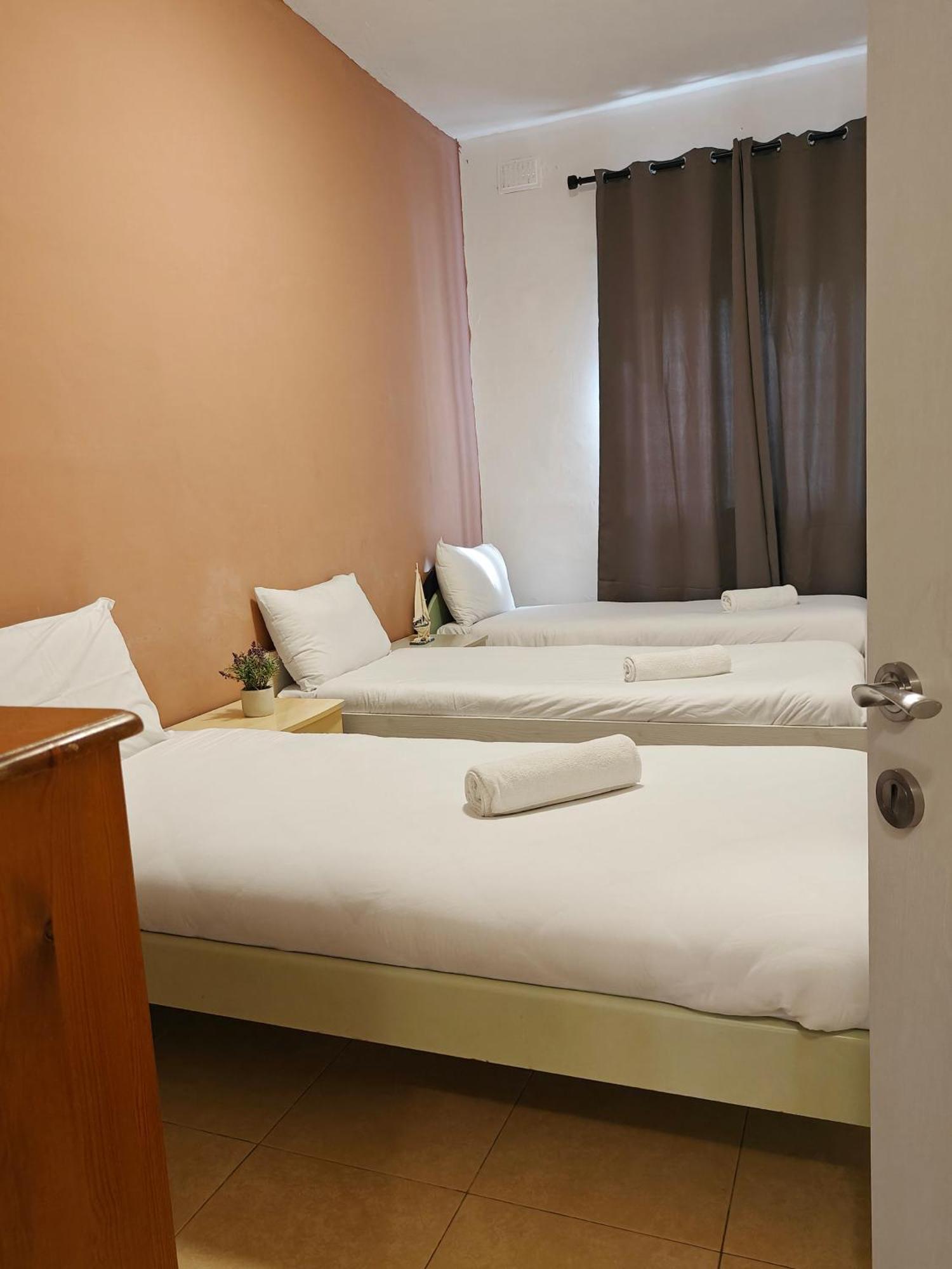 Sliema 3 Bedrooms Apartment Екстериор снимка